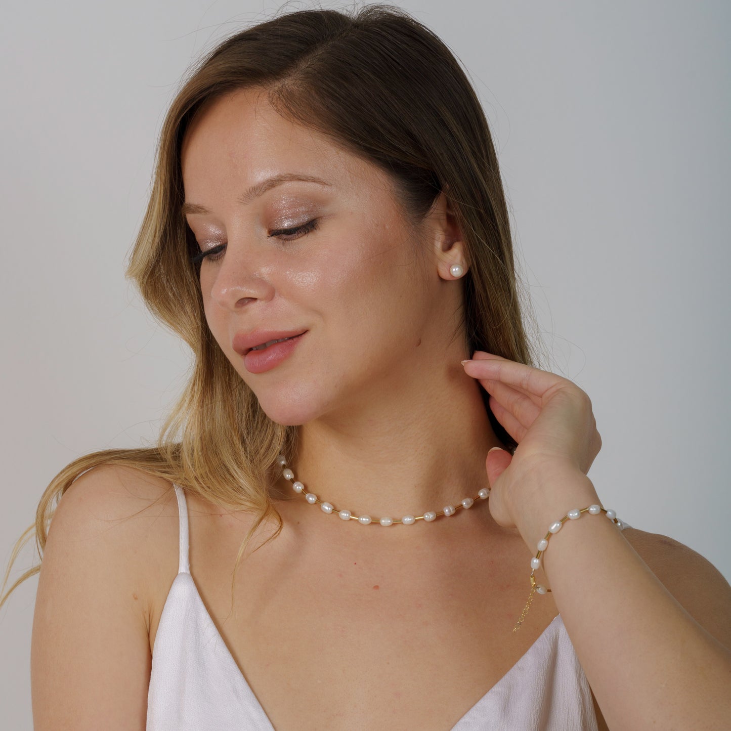 Aida Freshwater Pearls and Gold Plated Silver Pipe Necklace and Bracelet Set