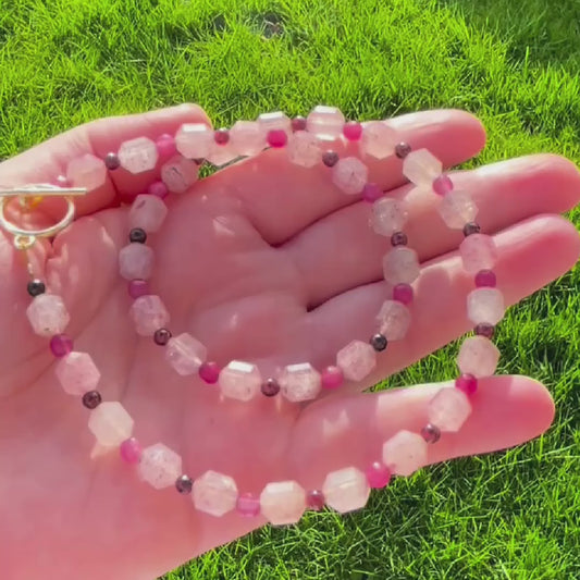 Pinky Strawberry Quartz Gemstone Necklace